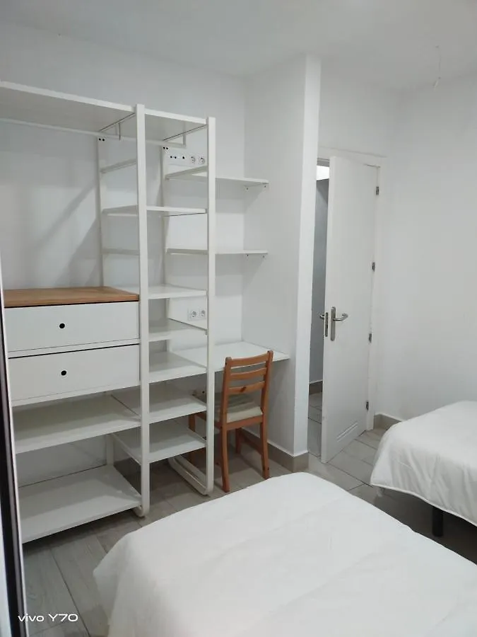 Open-Bajo Apartment La Laguna  La Laguna (Tenerife)