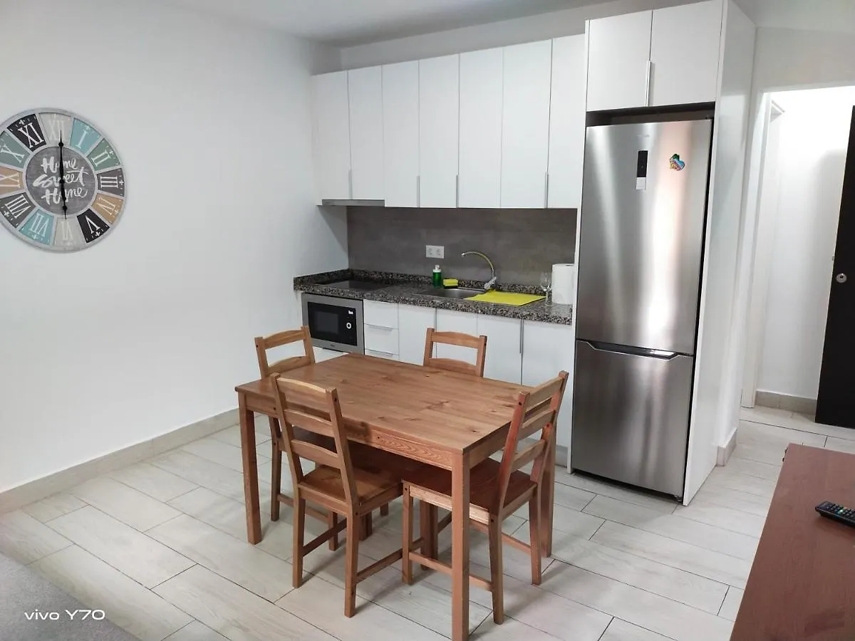 Open-Bajo Apartment La Laguna  Spain