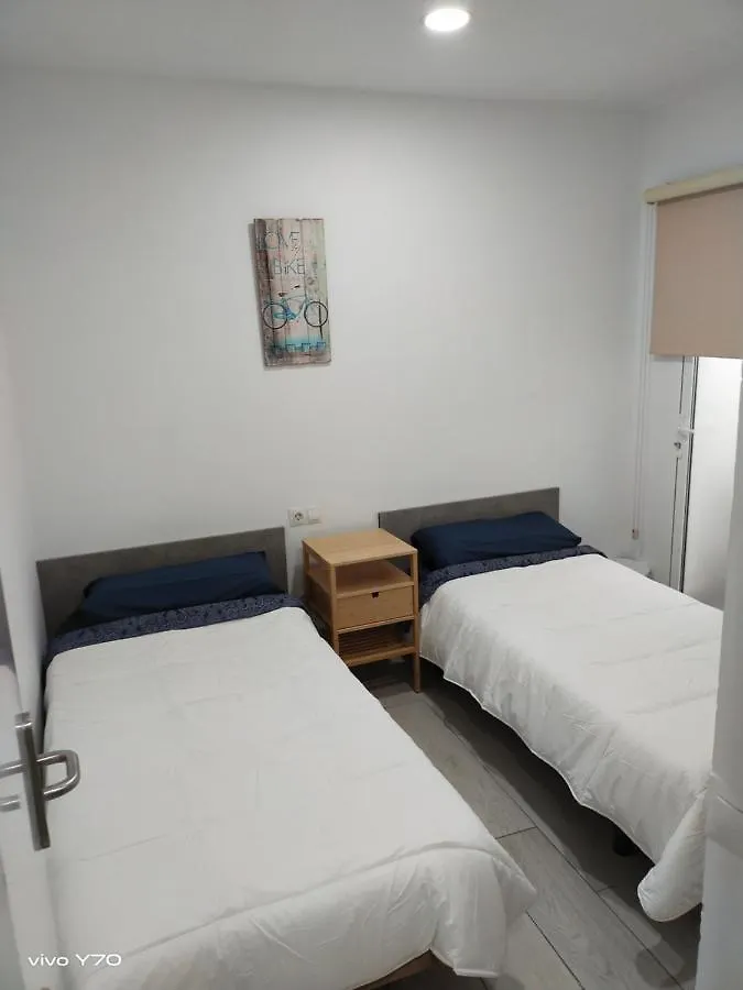 Open-Bajo Apartment La Laguna  Spain