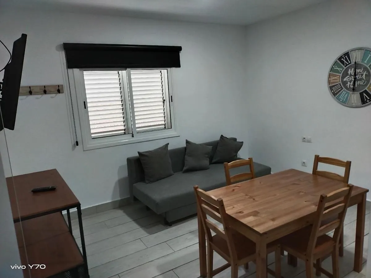 Open-Bajo Apartment La Laguna